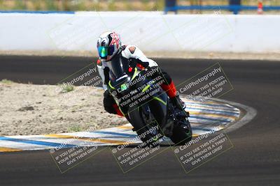 media/Jun-07-2025-TrackDaz (Sat) [[4413525952]]/C Group/1240pm (Turn 1)/